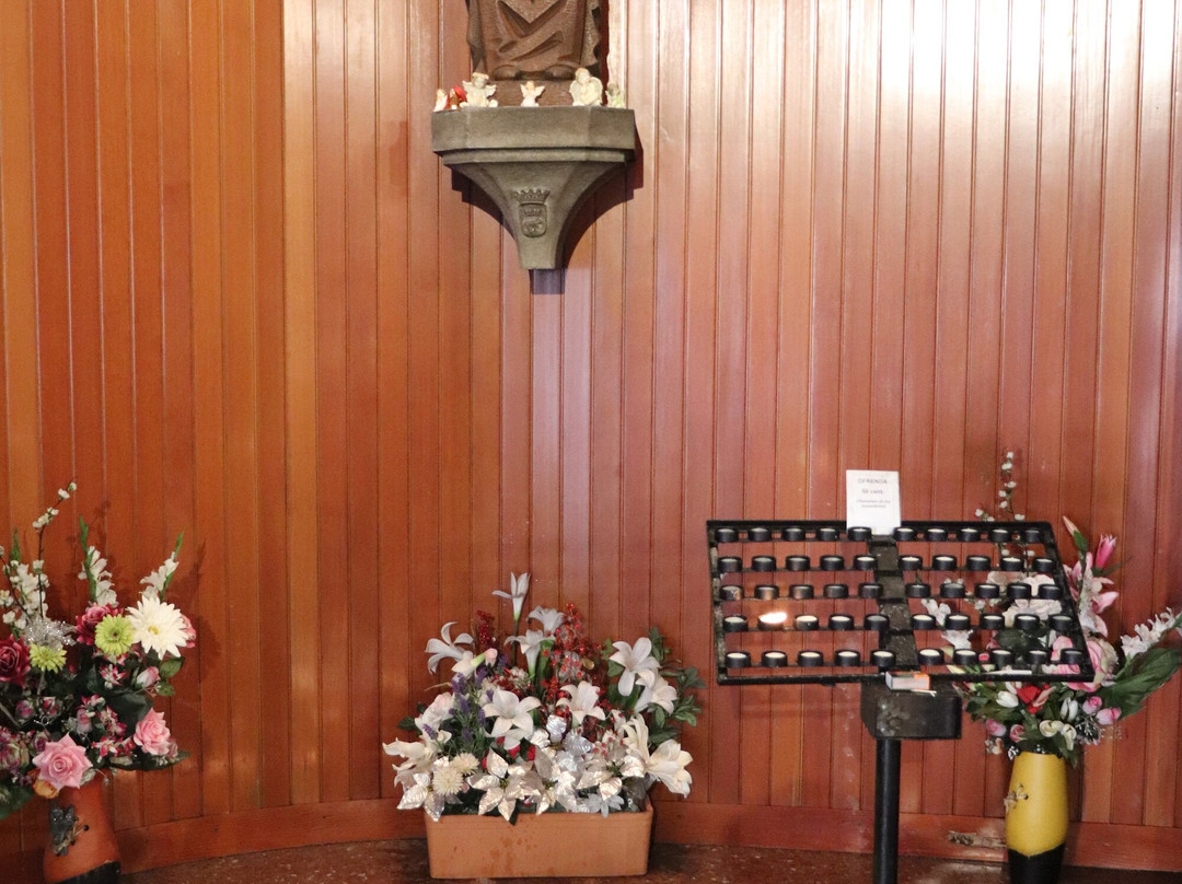 Parroquia Santa Maria de Sales-比拉德坎斯必去景点