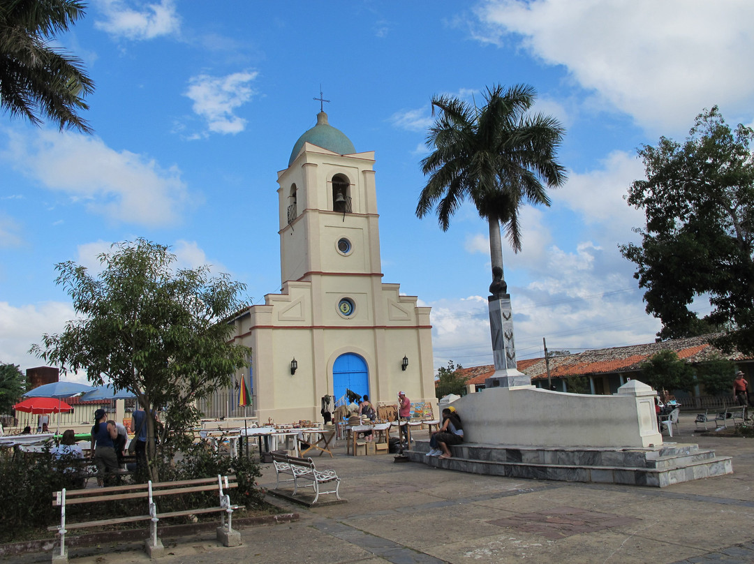 Iglesia del Sagrado Corazon de Jesus-维纳勒斯必去景点