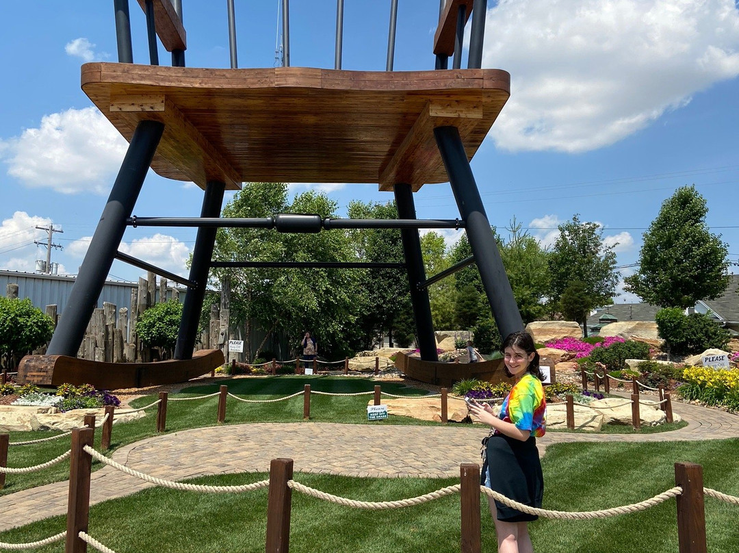 World's Largest Rocking Chair-Casey必去景点