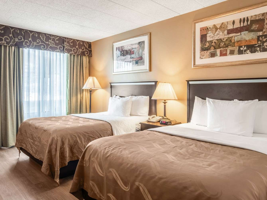 Quality Inn & Suites Indiana主图