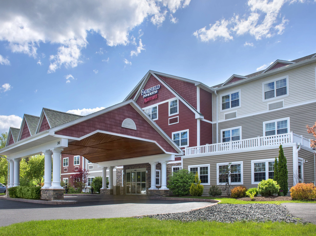 Fairfield by Marriott Inn & Suites Great Barrington Lenox/Berkshires主图