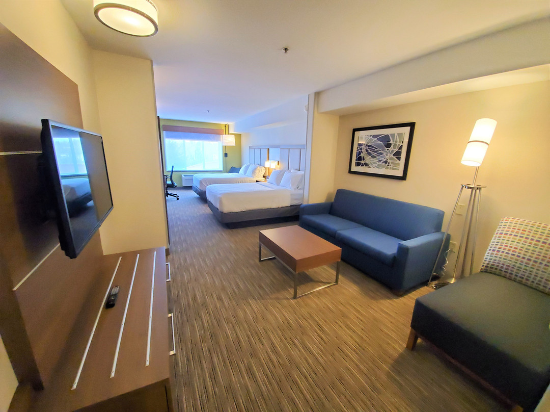 Holiday Inn Express & Suites Seattle North - Lynnwood By IHG主图