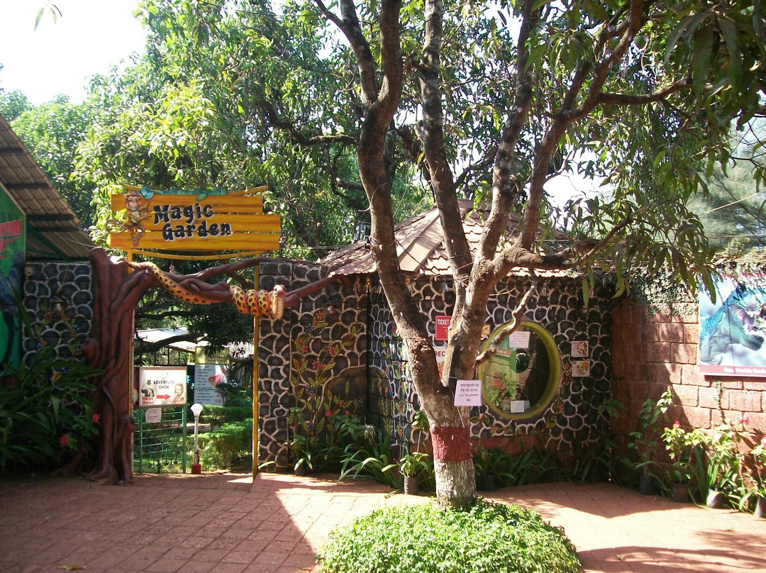 Prachin Konkan & Magic Garden景点图片