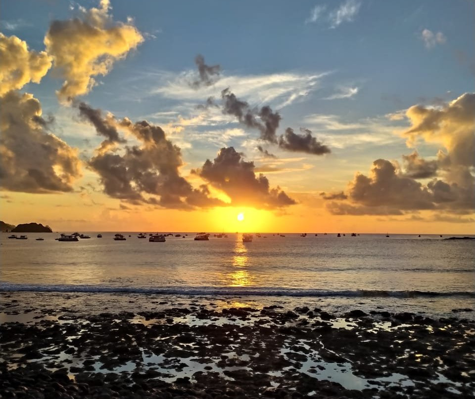 Air France Beach-费尔南多-迪诺罗尼亚群岛必去景点