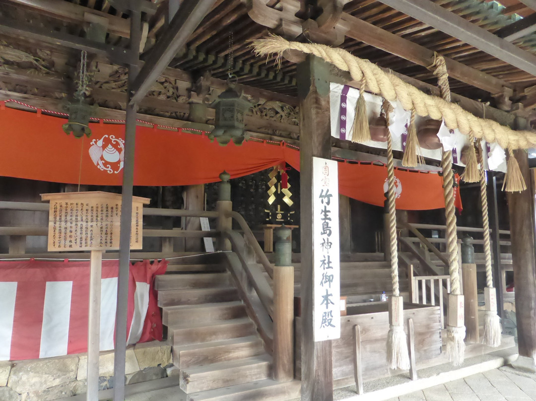 Tsukubusuma Shrine-长滨市必去景点