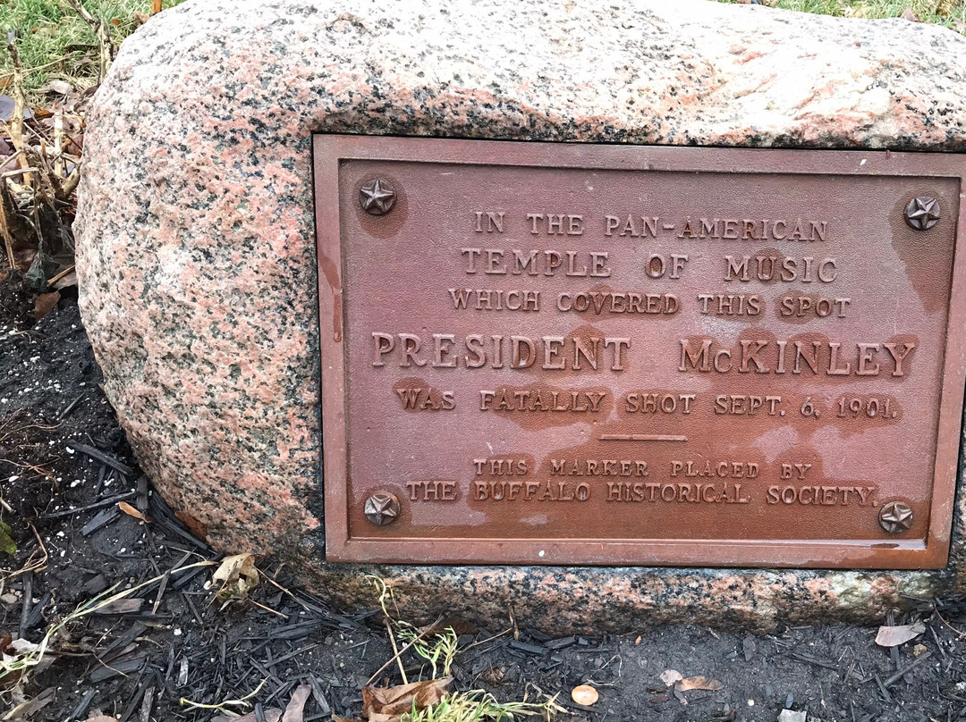 McKinley Death Rock-水牛城必去景点