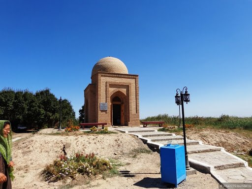 Gaukhar Ana Mausoleum景点图片