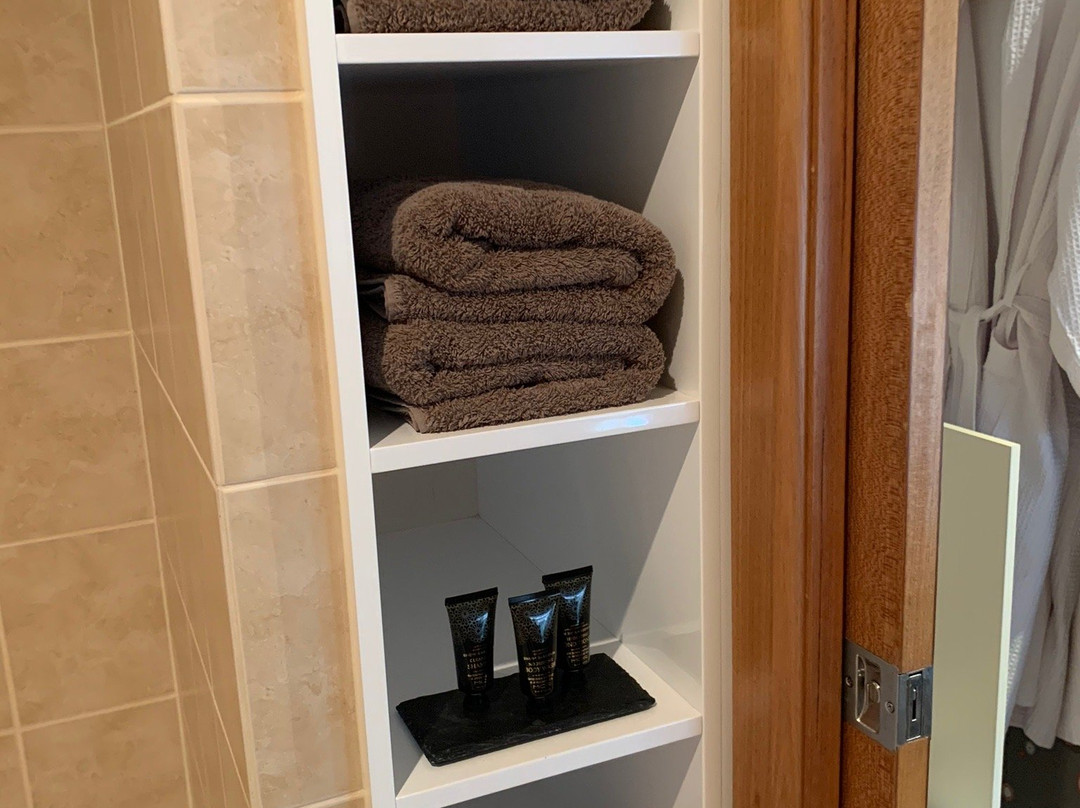 Jones on Wilson主图