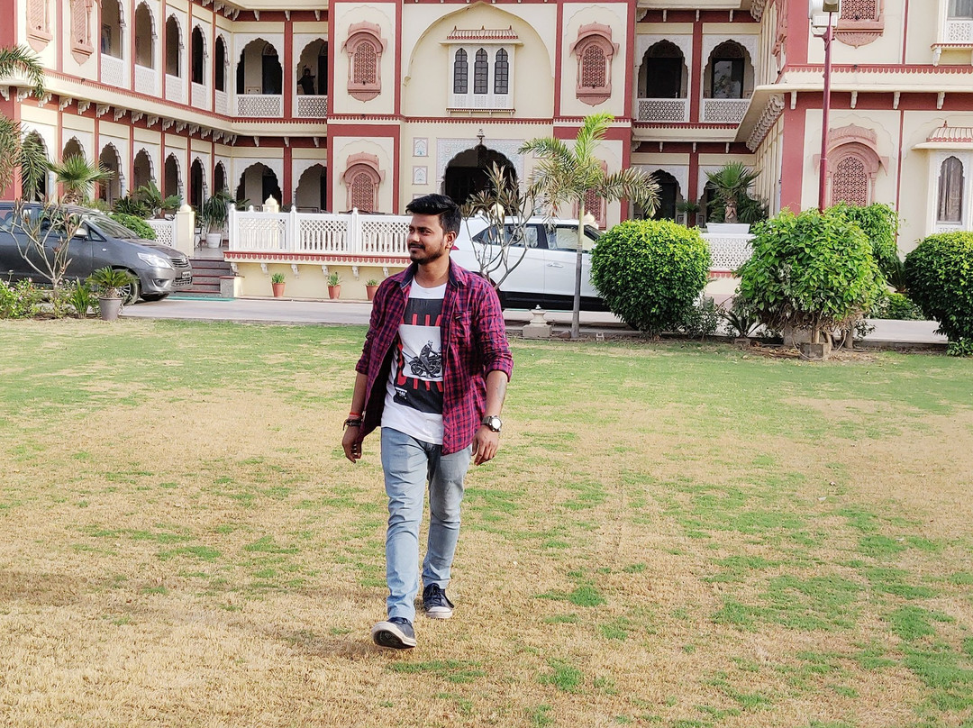 Rajvi Palace Hotel主图