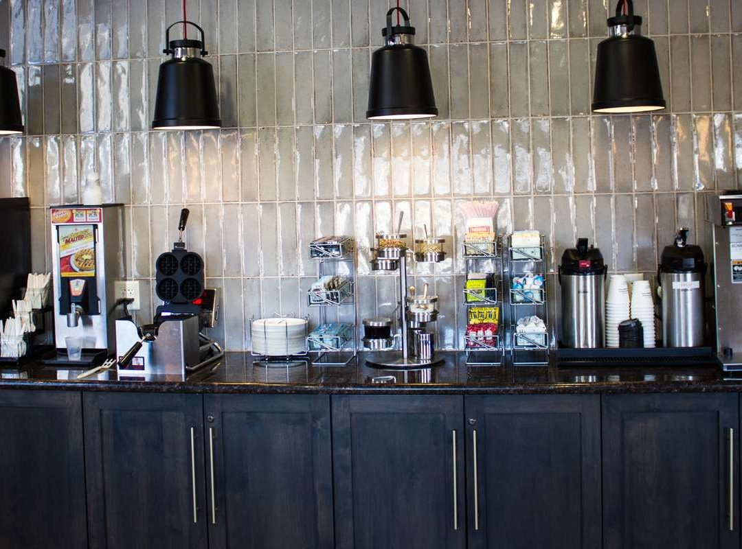 Best Western Holiday Hills主图