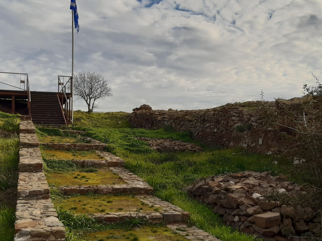 Castle of Volissos-Volissos必去景点