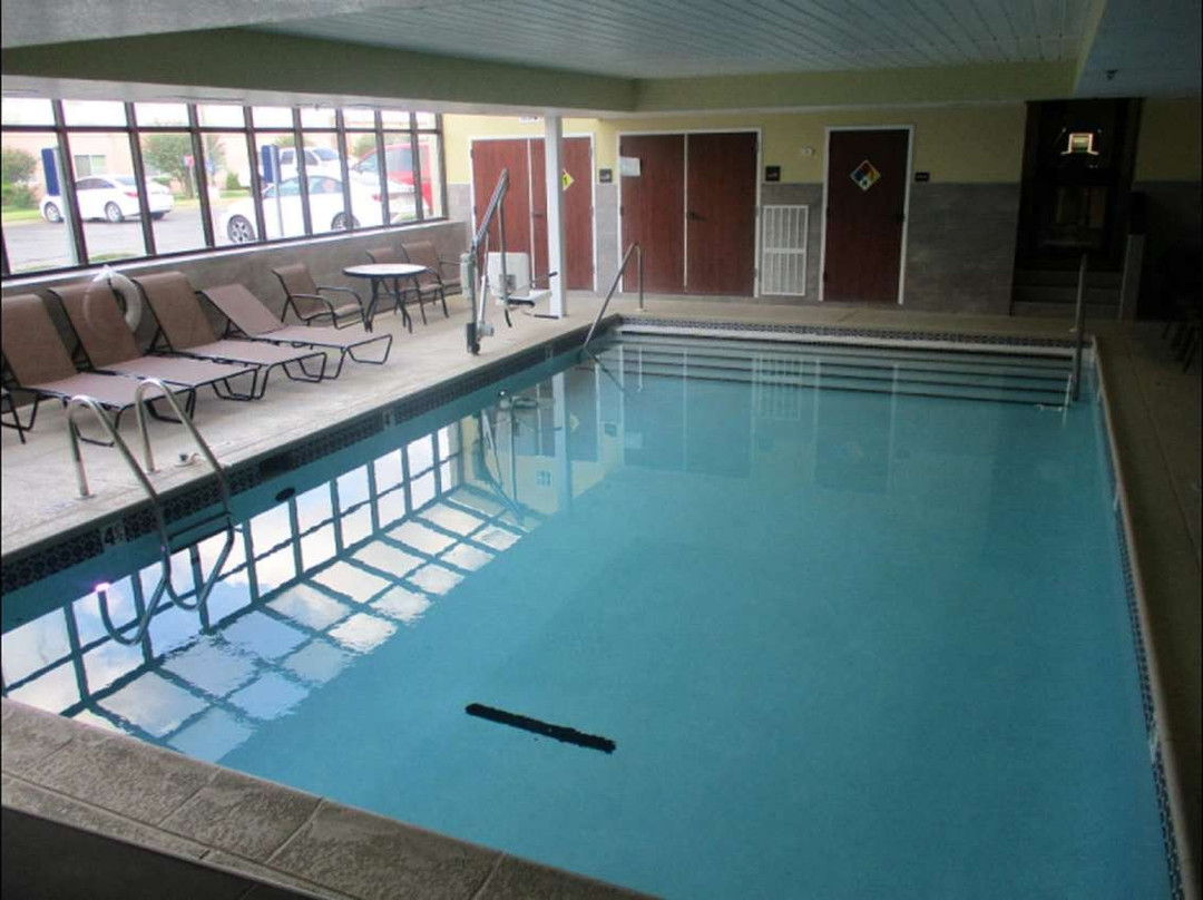 SureStay Plus By Best Western Norman主图