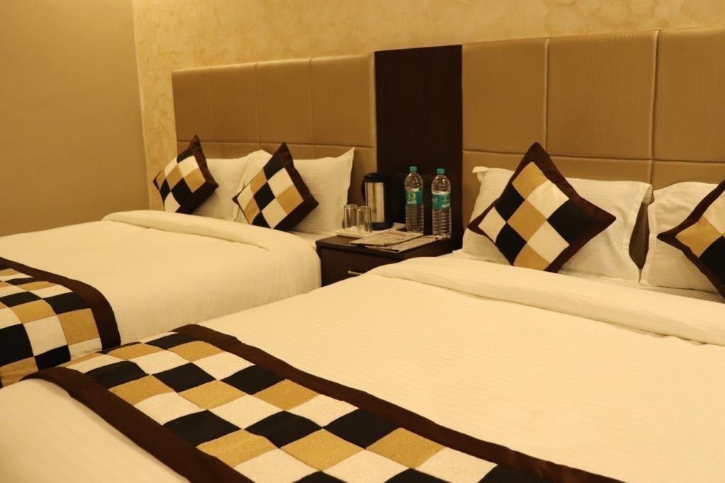 Mangal Grand Hotel主图