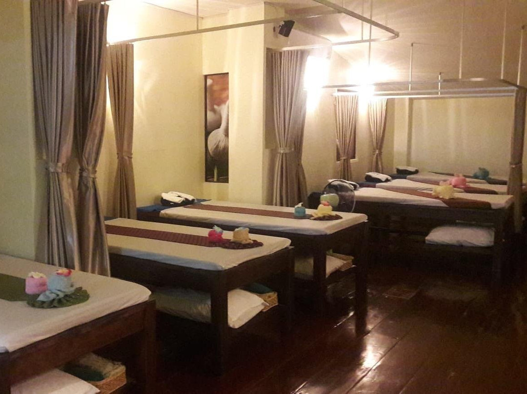 Massage hut-兰塔岛必去景点