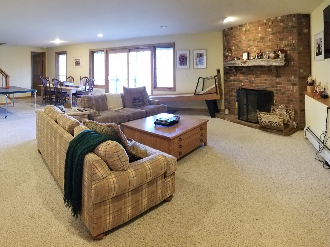 ​Cold Moon Farm主图