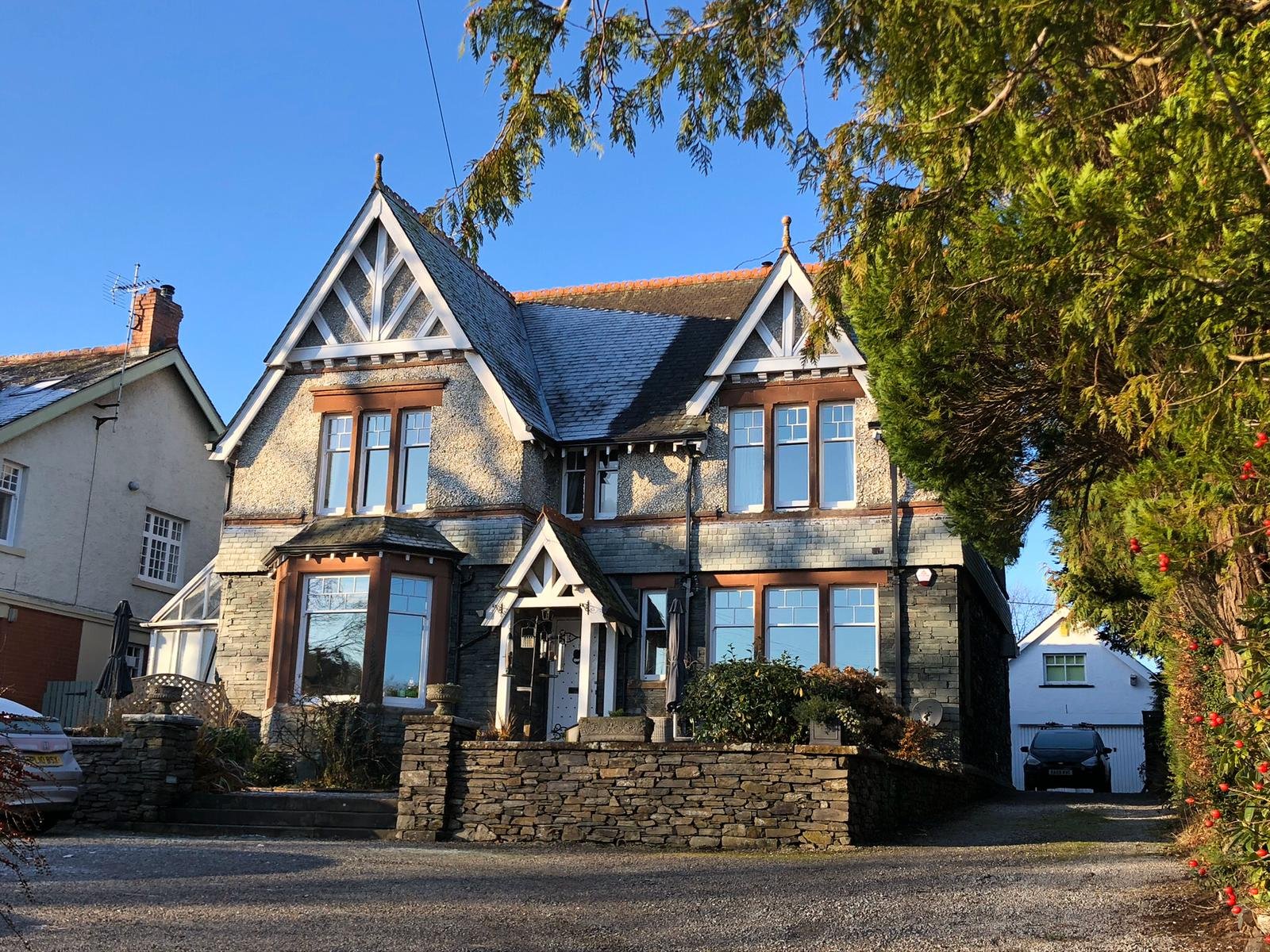 Lakeside Country Guest House-浴室