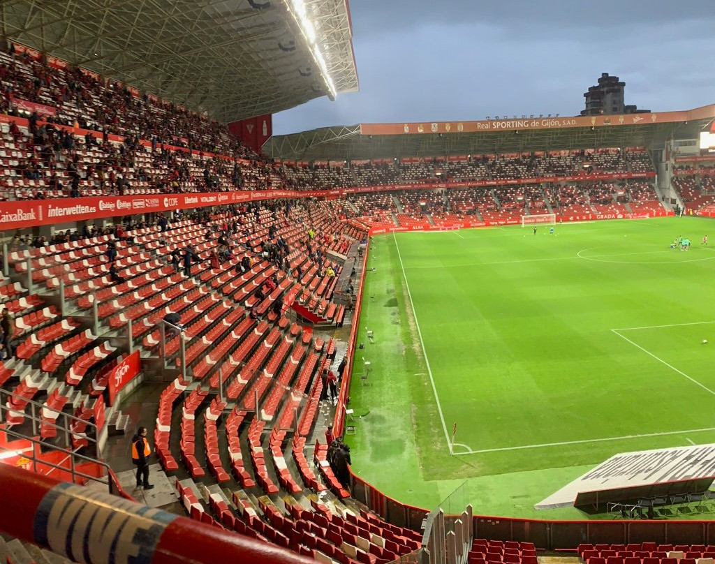 Estadio El Molinón景点图片