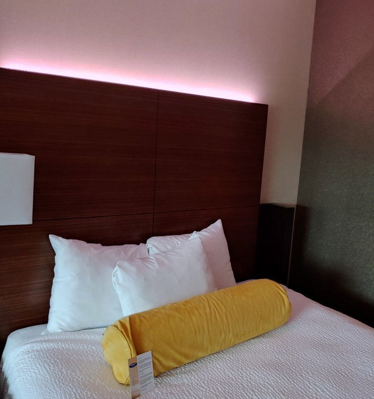 Seven Clans Hotel主图