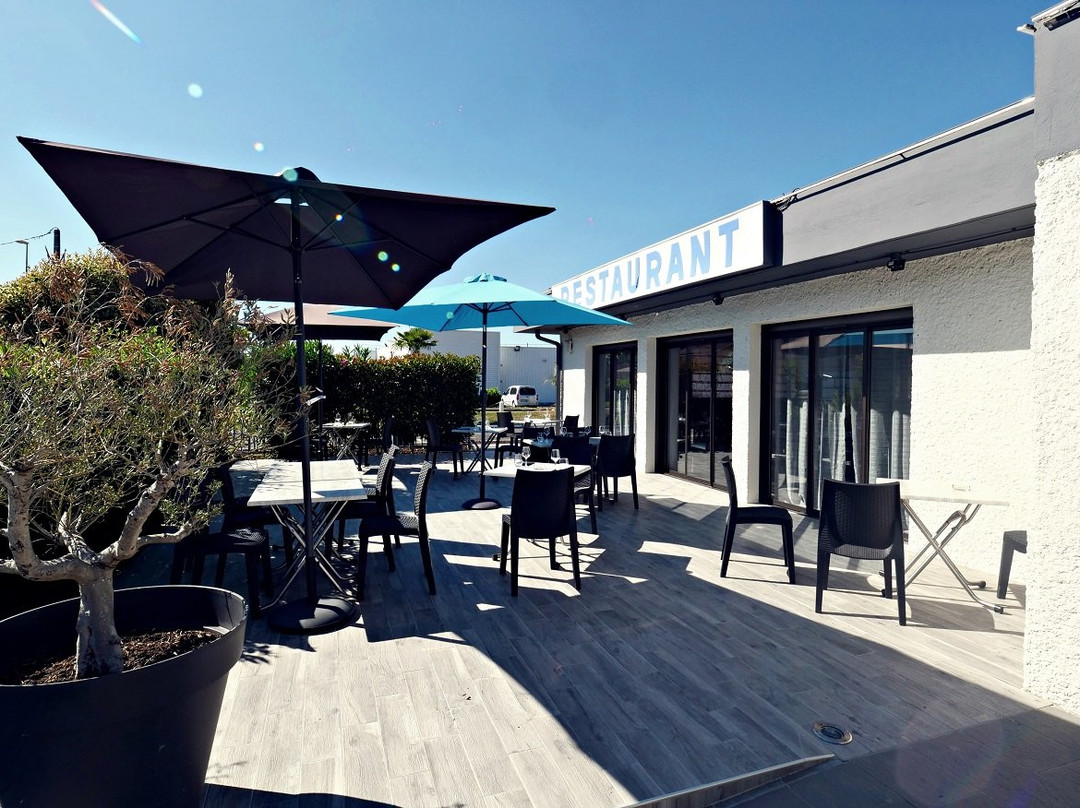 Logis Hôtel le Capricorne主图