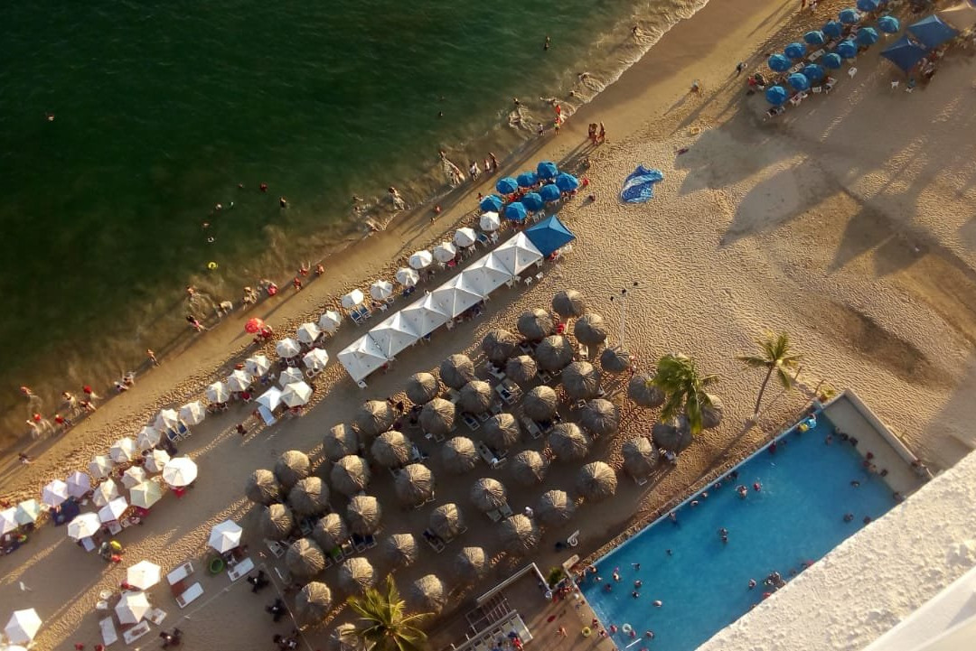 Krystal Beach Acapulco主图