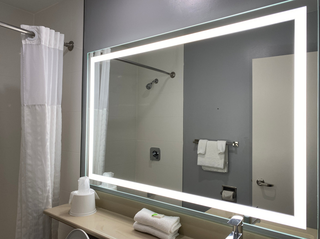 莱德伍德城晚安旅馆主图