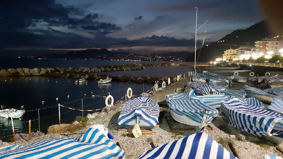 Porto Turistico Marina Chiavari-基亚瓦里必去景点