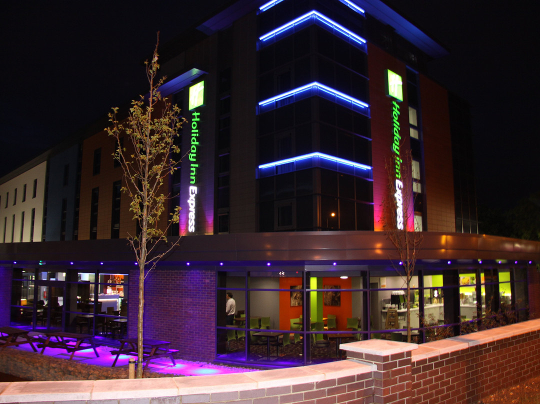 Holiday Inn Express Dunstable by IHG主图