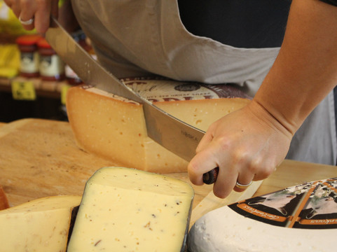 Mlsná myš-米库洛夫必去景点