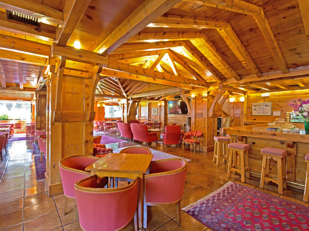 Hotel Rutllan & Spa主图