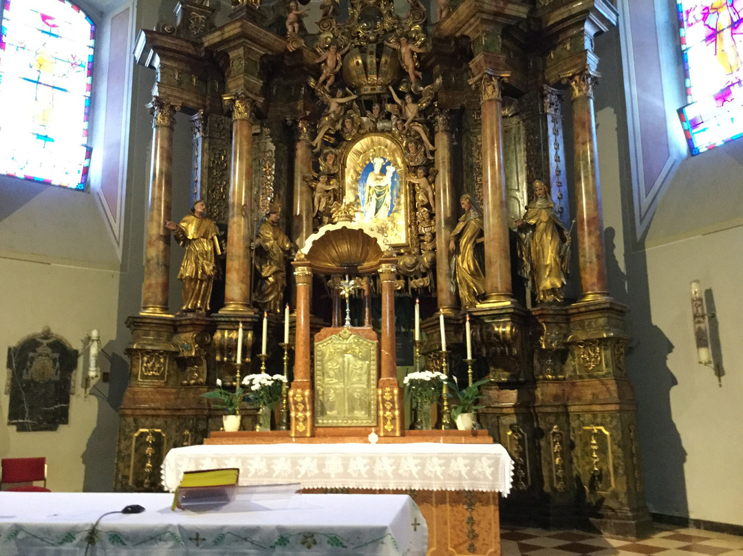 Church of the Raising of the Holy Cross-奥西耶克必去景点
