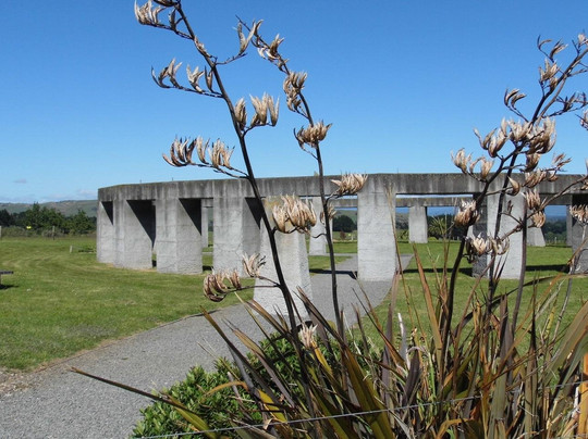 NZ Stone Circle-Carterton必去景点