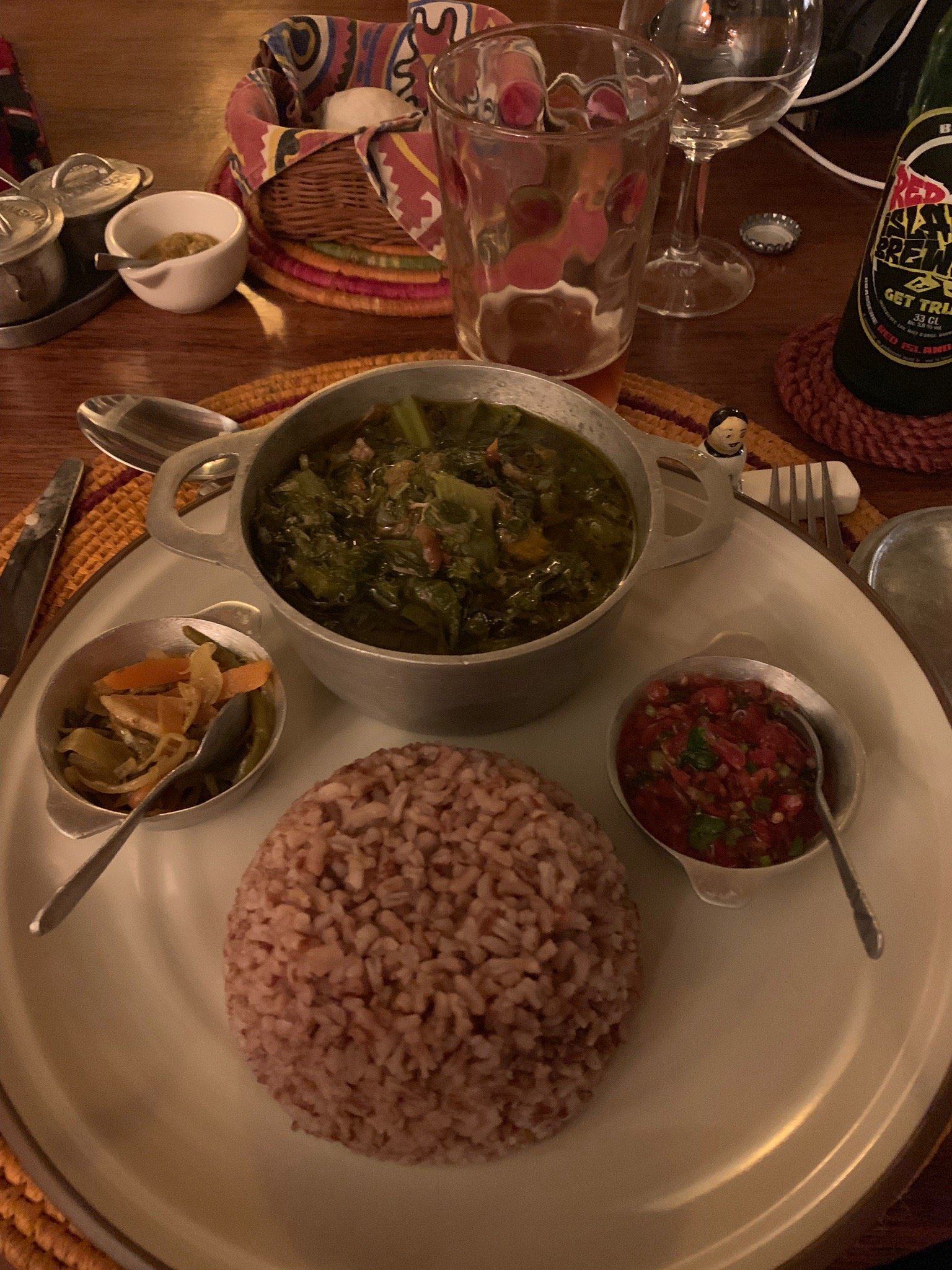 Chez Aina-官方