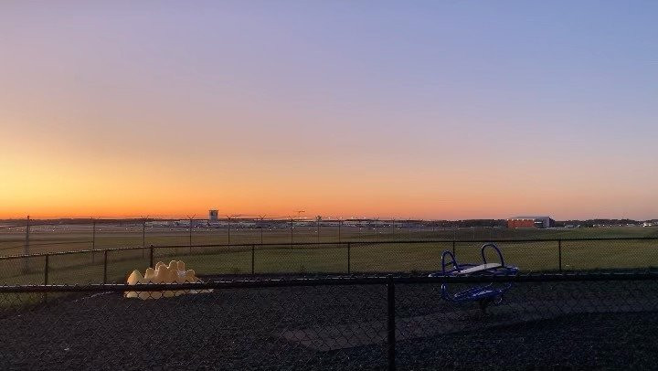 CVG Aircraft Viewing Area景点图片