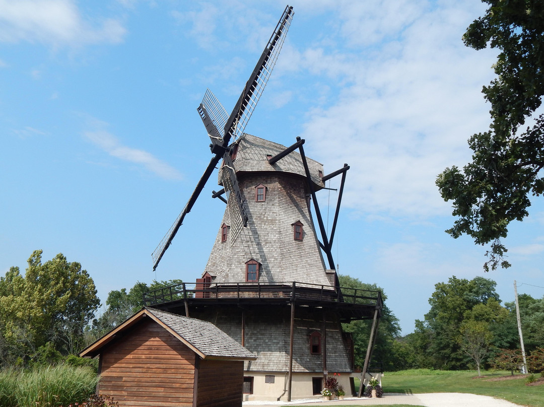 Fabyan Windmill景点图片