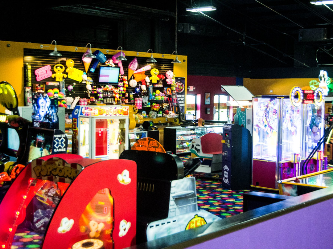 Fun Warehouse-美特尔海滩必去景点