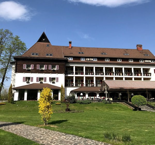Gradina Morii Hotel主图