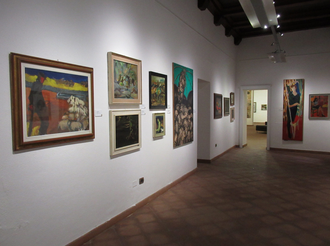 Pinacoteca Carlo Contini-奥里斯塔诺省必去景点
