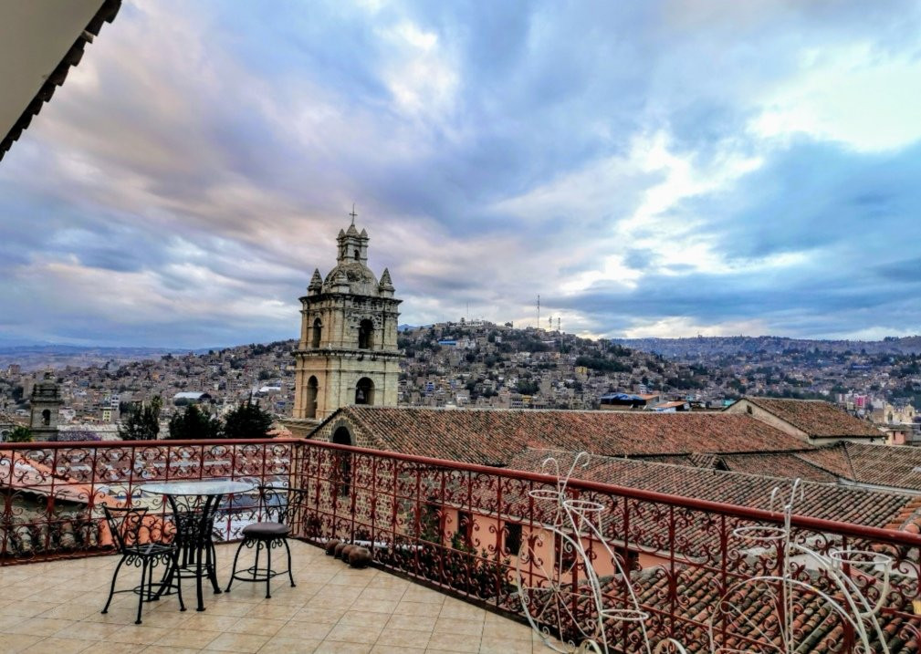 Hotel Crillonesa主图