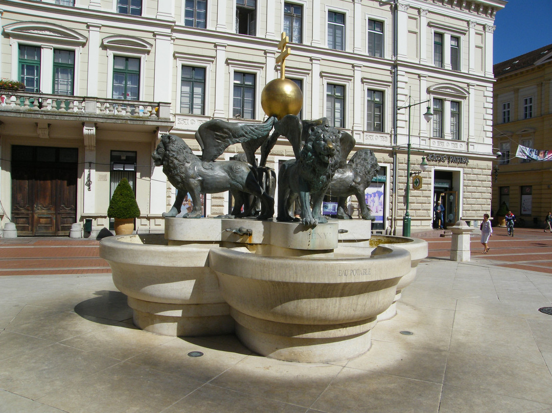 Millennium Fountain-塞格德必去景点