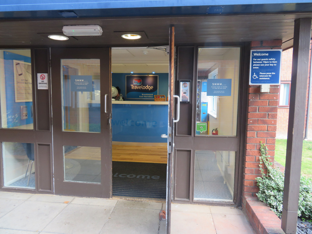 Travelodge Brentwood East Horndon主图