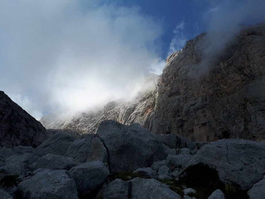 La Madonnina di Prati di Tivo景点图片