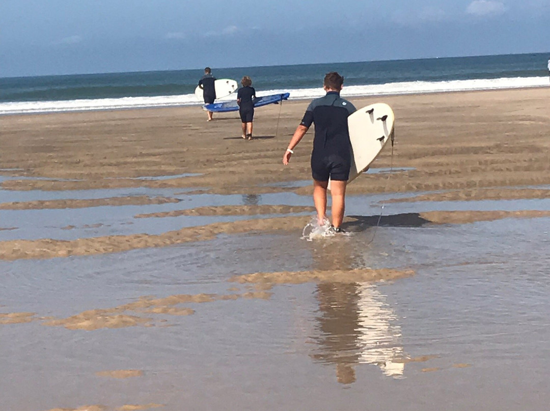 Maya Surf School景点图片
