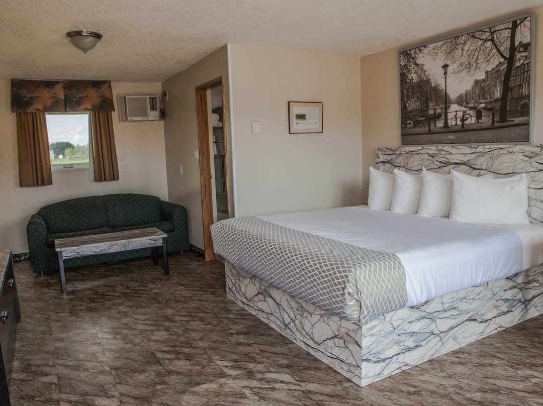 Canadian Motel North Battleford主图