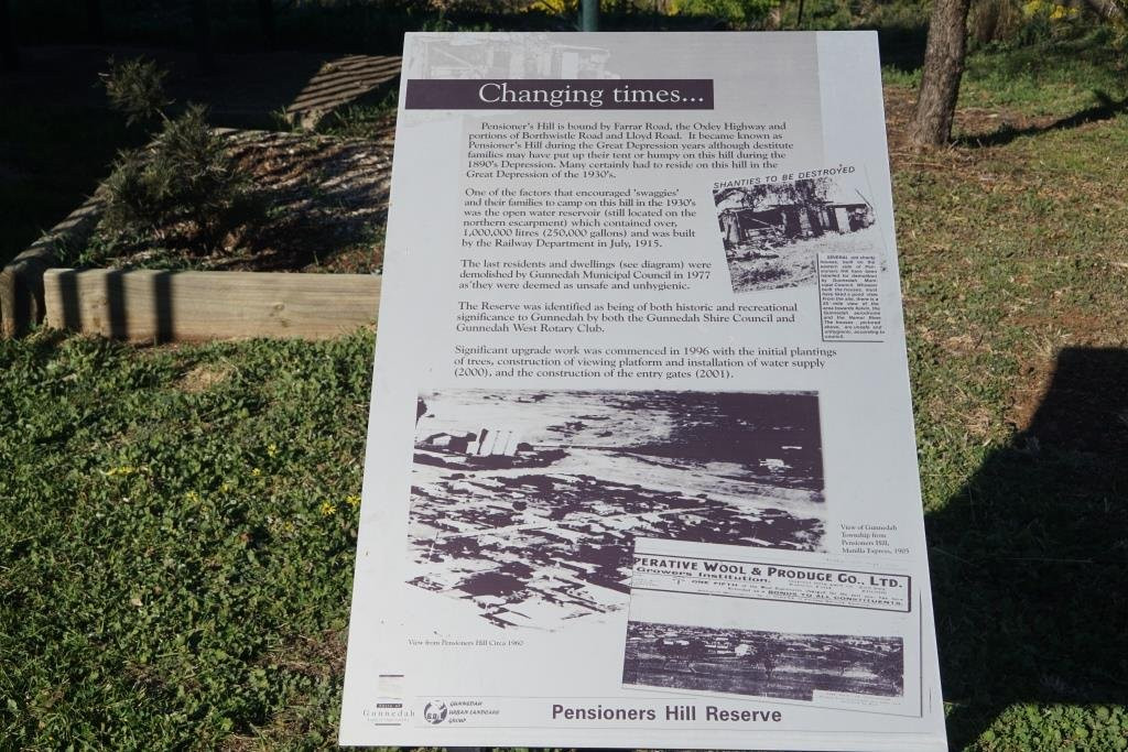 Pensioners Hill Lookout景点图片