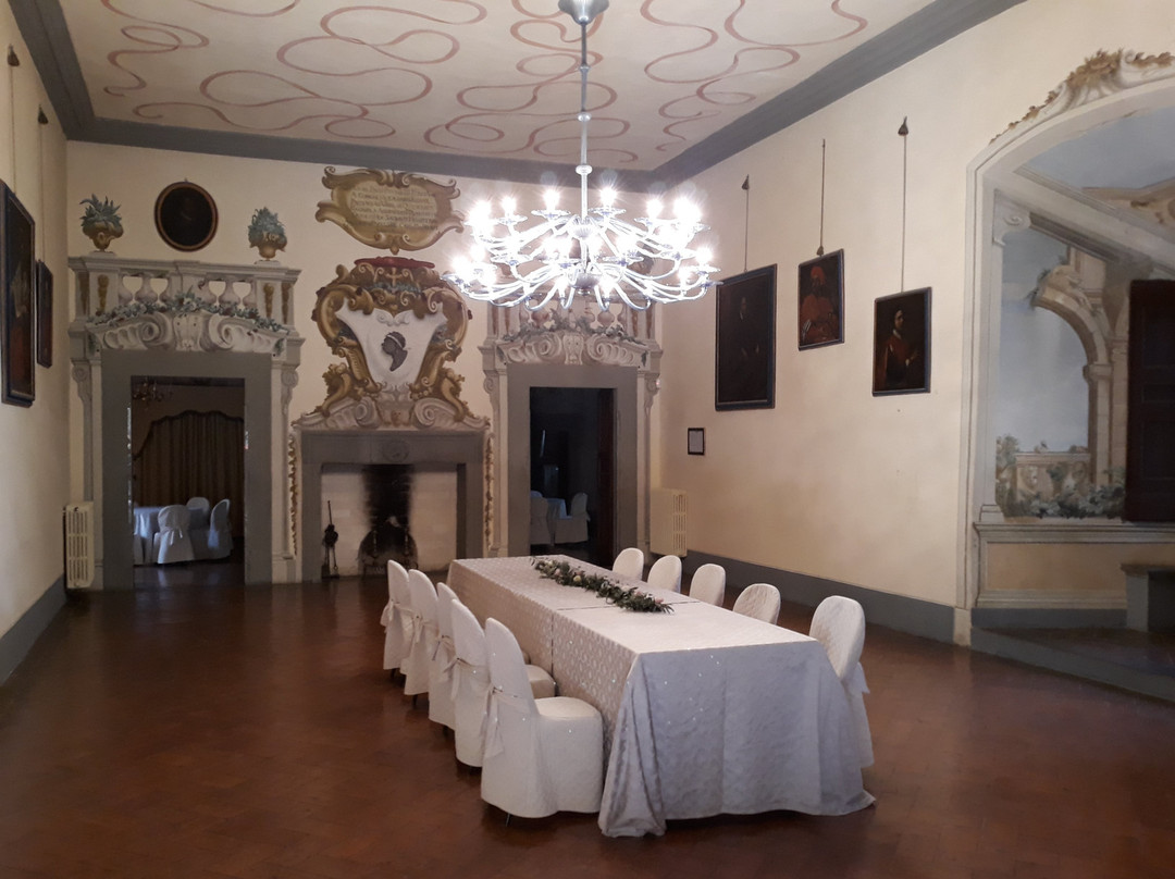 Castello di Oliveto-Castelfiorentino必去景点