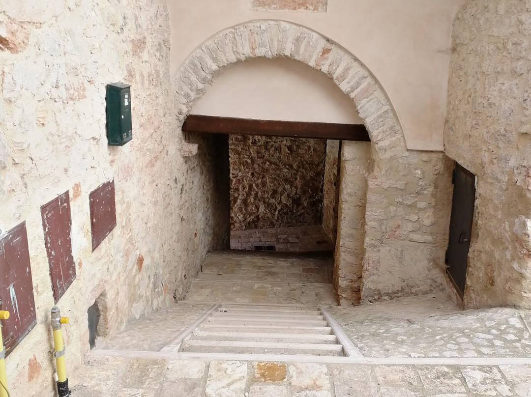 Castello Di Acera景点图片