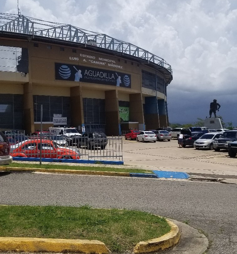 Luis A. Canena Marquez Stadium景点图片