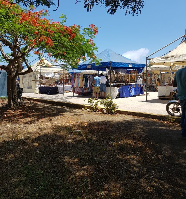 Guardalavaca Flea Market-Guardalavaca必去景点