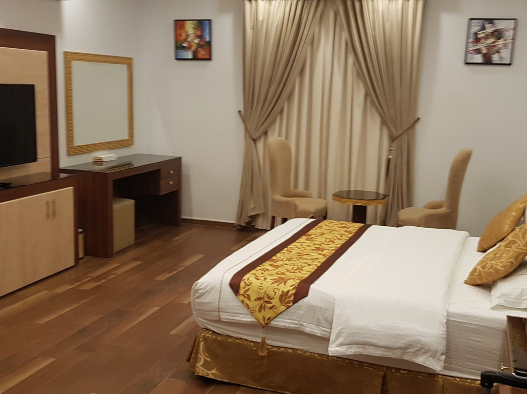 Rafahyat Alfakhama Furnished Units主图