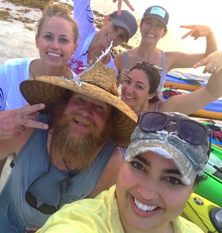 The Kayak Shack-伊斯拉摩拉达必去景点